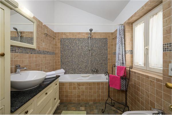 House K1, for 8 persons