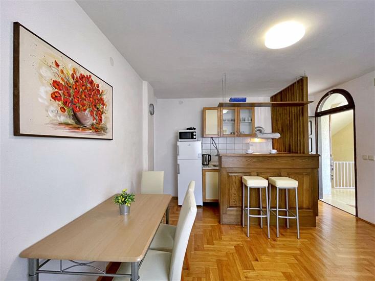 Apartment A1, for 4 persons