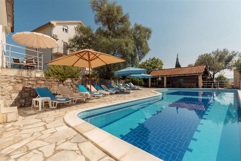 Apartments Villa Mia