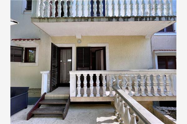 Apartment A2, for 4 persons