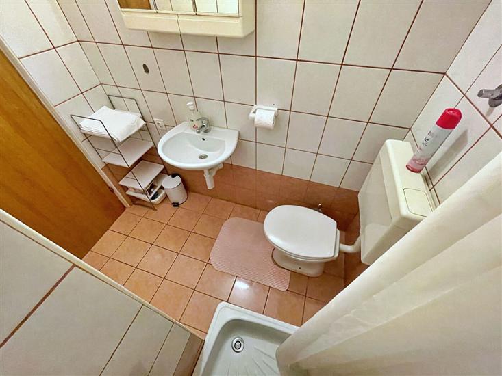 Apartment A2, for 4 persons