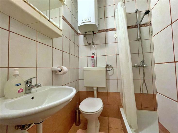 Apartment A2, for 4 persons