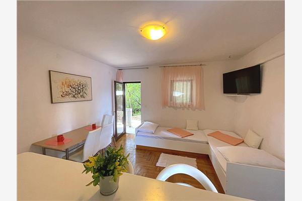 Apartment A2, for 4 persons