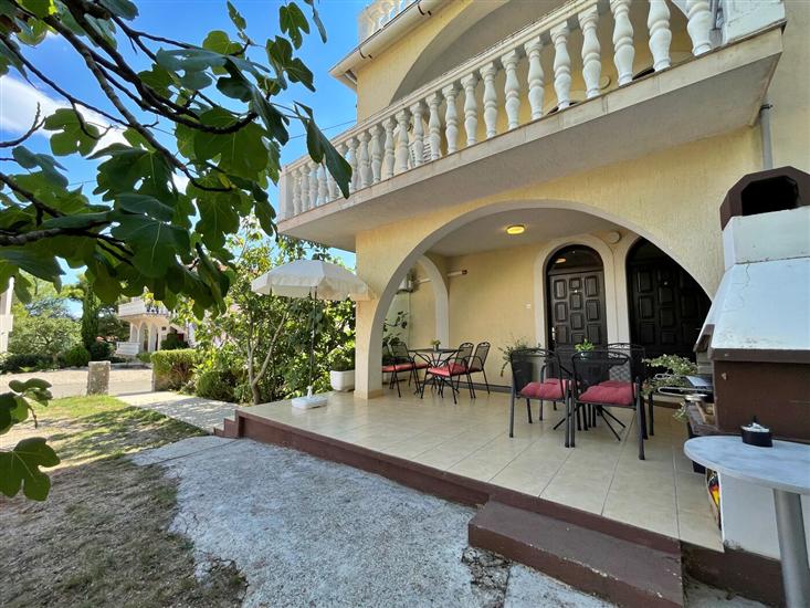 Apartment A2, for 4 persons