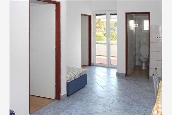 Apartment A4, for 4 persons