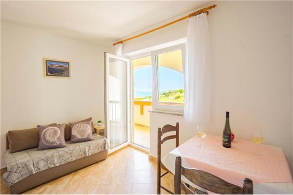 Apartment A3, for 3 persons