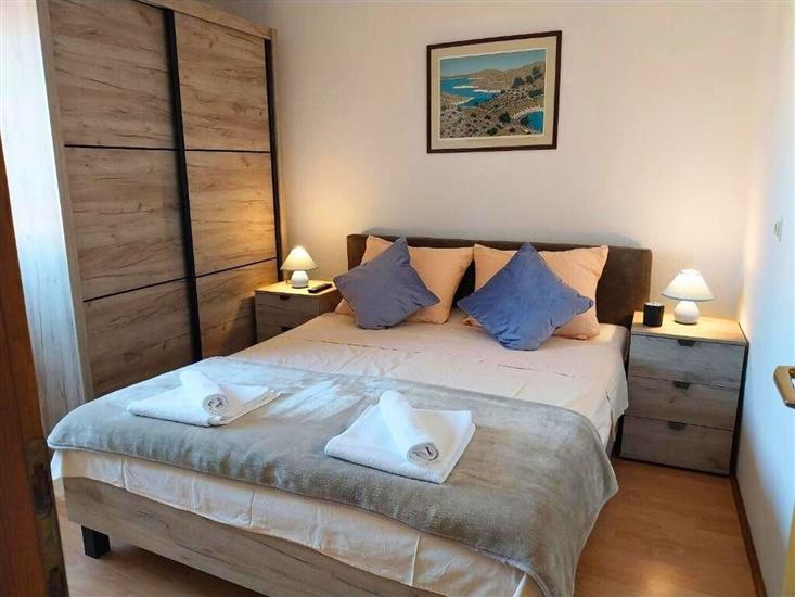 Apartment A5, for 2 persons