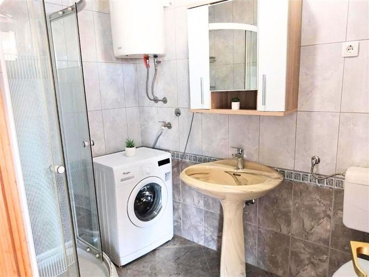 Apartment A5, for 2 persons