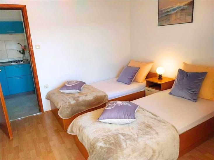 Apartment A2, for 4 persons