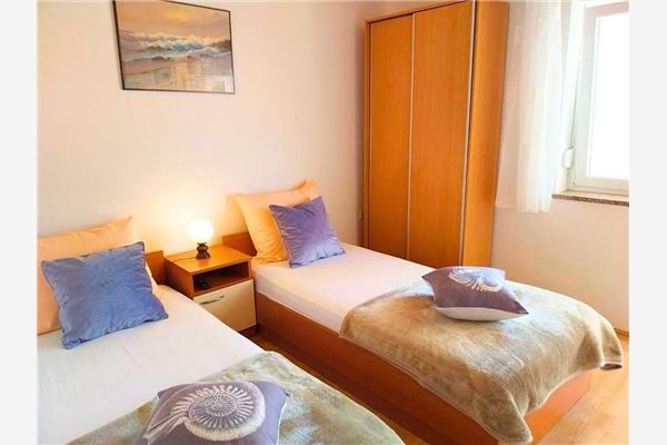 Apartment A2, for 4 persons