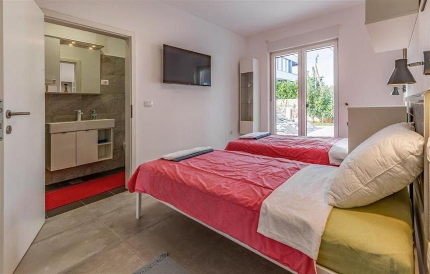 House K1, for 6 persons