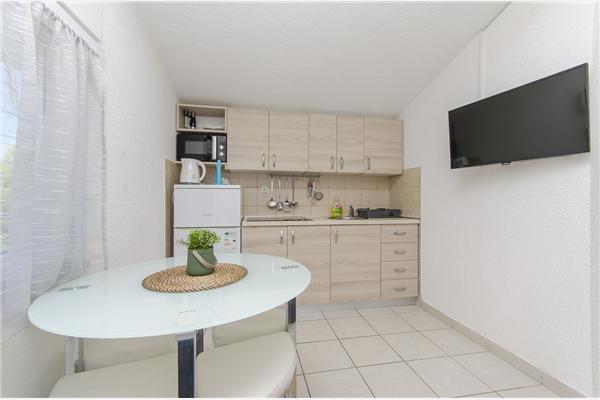 Apartment A2, for 6 persons
