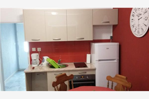 Apartment A1, for 6 persons