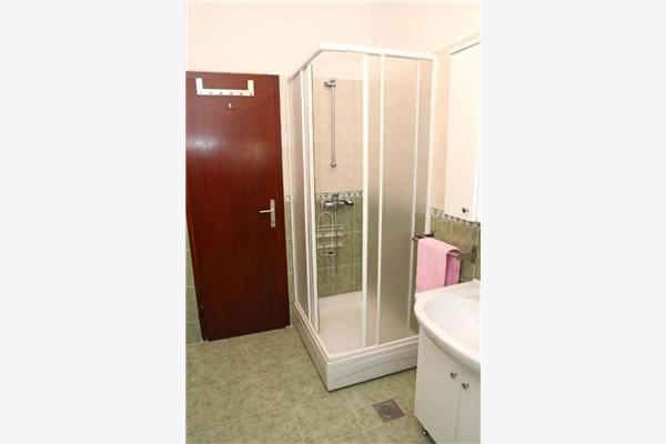 Apartment A1, for 9 persons