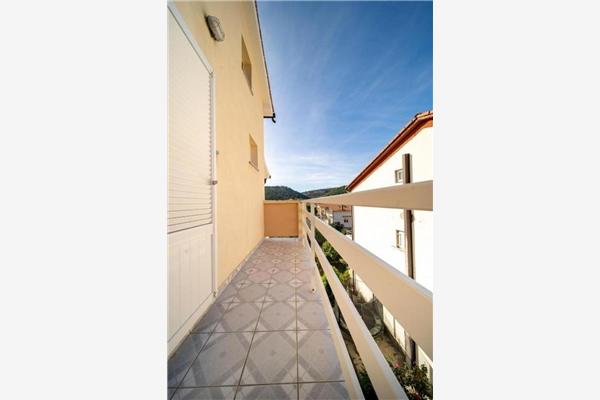 Apartment A3, for 5 persons