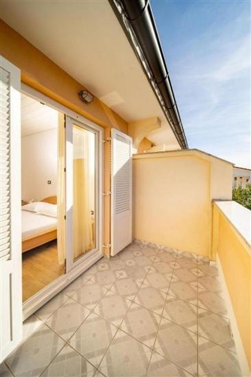 Apartment A3, for 5 persons