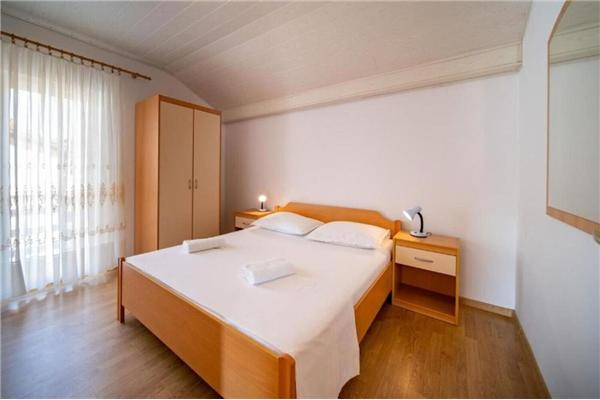 Apartment A3, for 5 persons