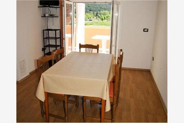 Apartment A4, for 5 persons