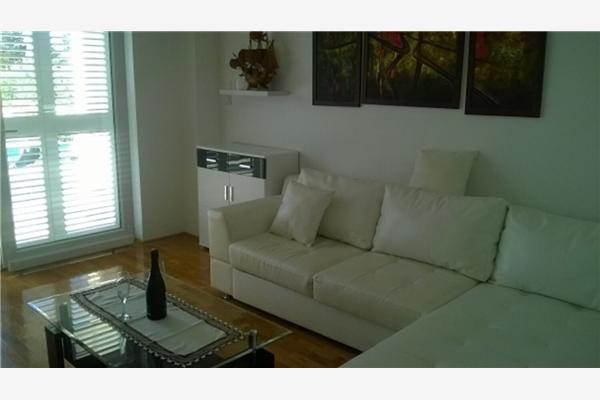 Apartment A6, for 5 persons