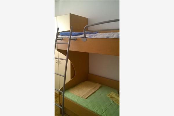 Apartment A6, for 5 persons