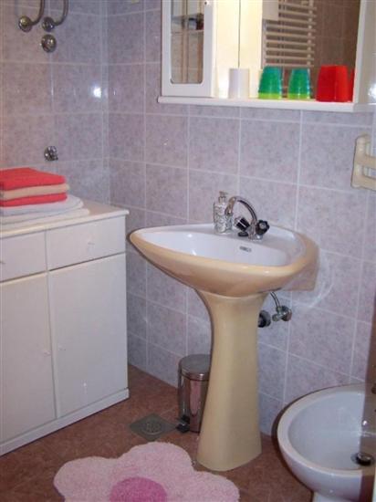 Apartman A2, na 6 osebe