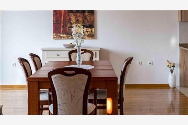 House K1, for 10 persons