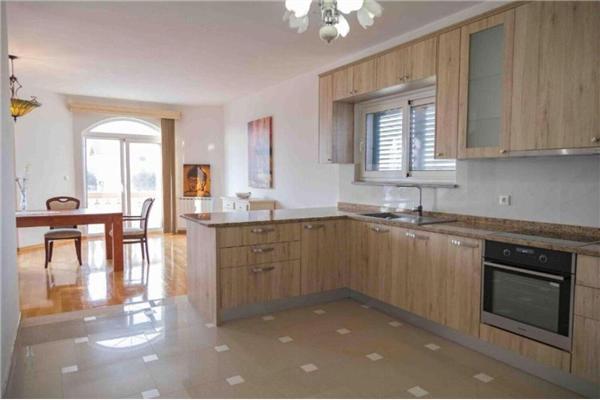 House K1, for 10 persons