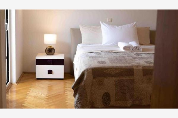 House K1, for 10 persons