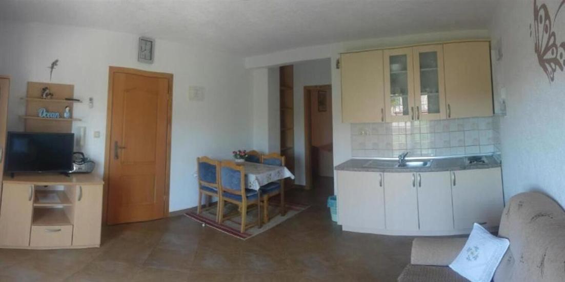 Apartment A2, for 4 persons