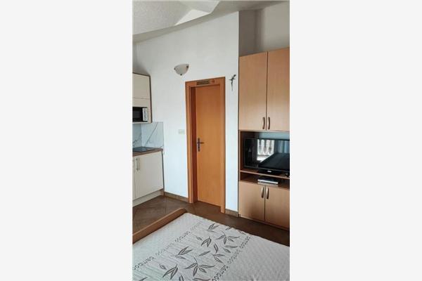 Apartment A7, for 2 persons