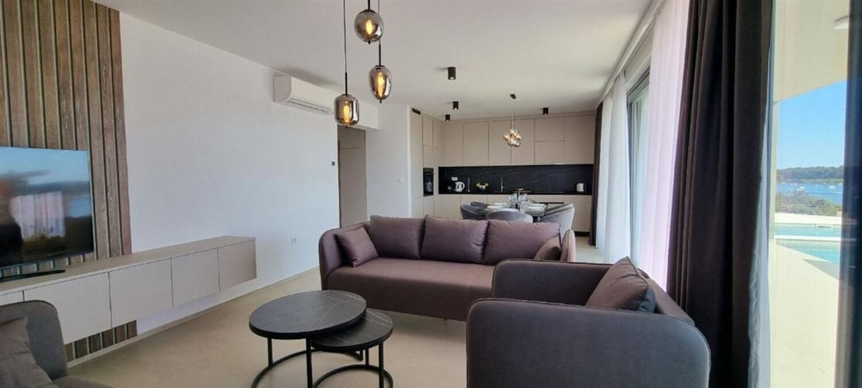 Apartment A1, for 6 persons