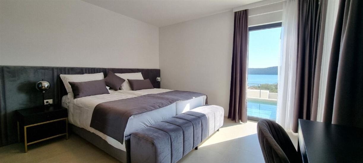 Apartment A2, for 6 persons