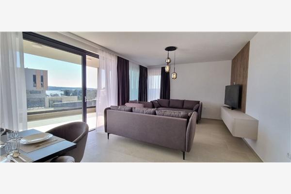 Apartment A2, for 6 persons