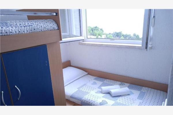 Apartment A1, for 6 persons