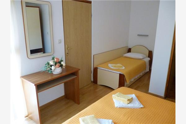Apartment A2, for 3 persons