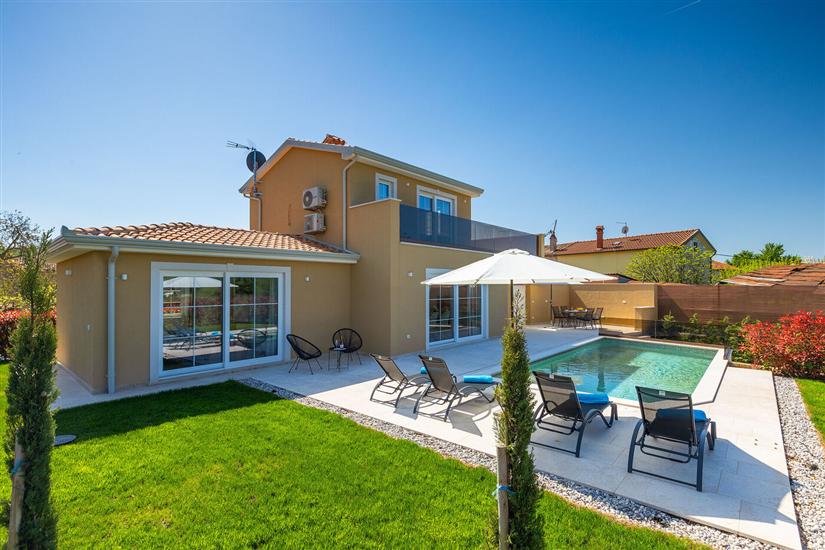 Villa Marilena s bazenom