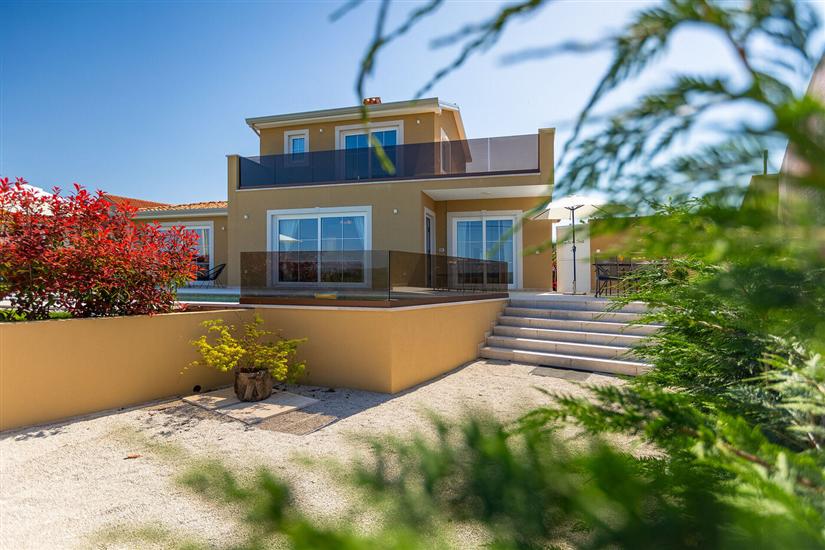 Villa Marilena s bazenom