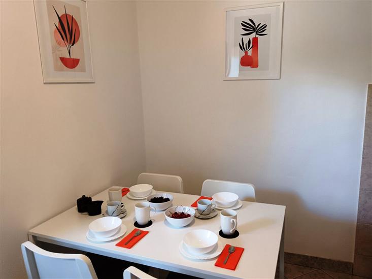 Apartment A1, for 5 persons