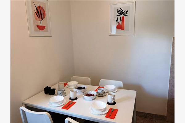 Apartment A1, for 5 persons