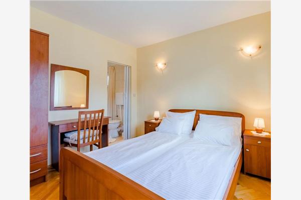 House K1, for 5 persons