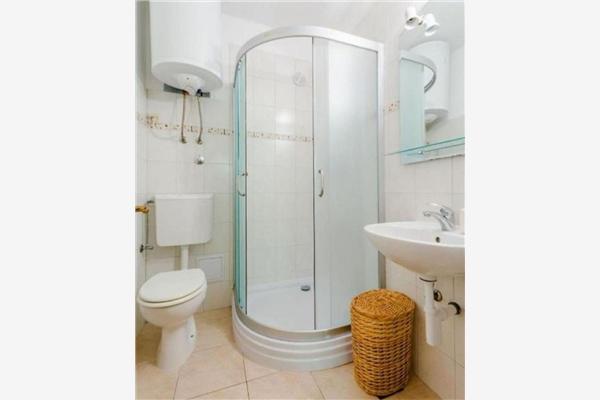 House K1, for 5 persons