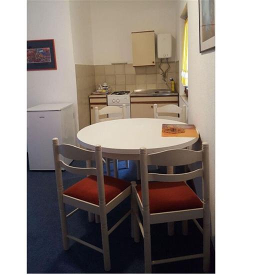 Apartment A2, for 4 persons