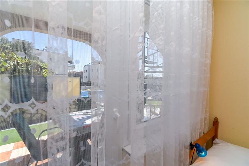 Apartment A4, for 5 persons