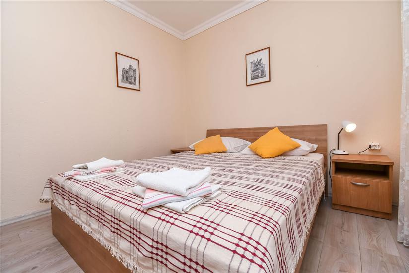 Apartment A6, for 5 persons