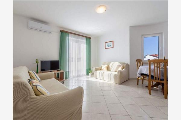 Lägenhet A1, för 4 personer