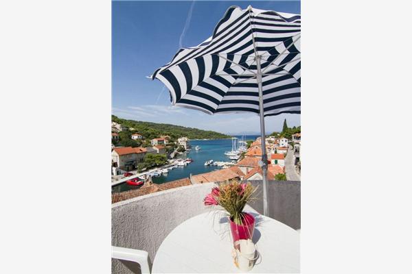 Apartment A1, for 5 persons