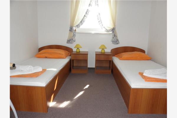 Apartment A8, for 6 persons