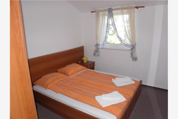 Apartment A17, for 6 persons