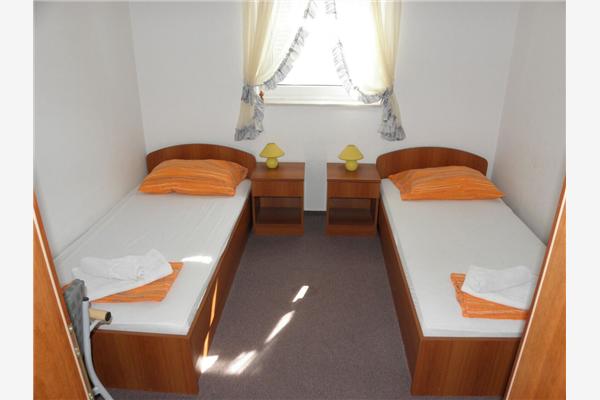 Apartment A17, for 6 persons
