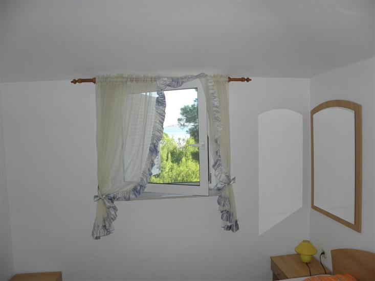 Apartment A12, for 4 persons